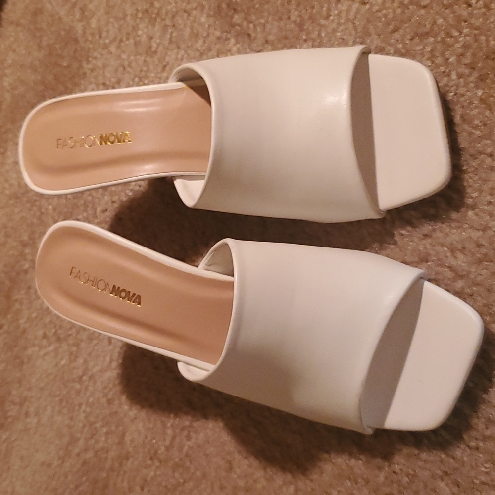 Fashion Nova Women's Square Toe Heels. Sz.9 NWOT.